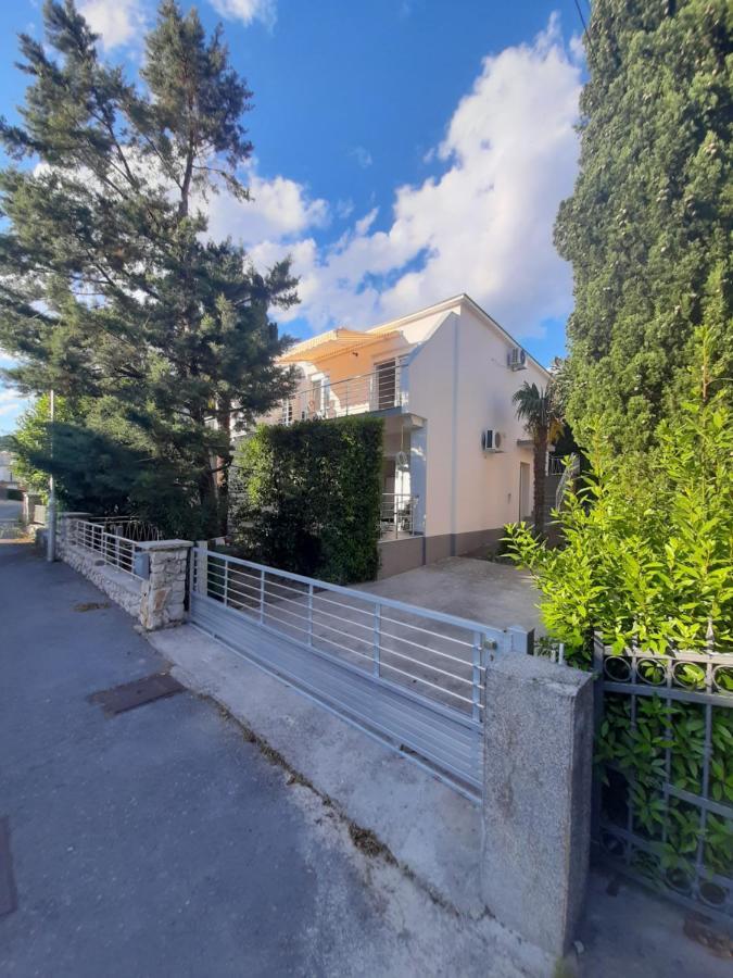 Carlos Apartment Selce Bagian luar foto